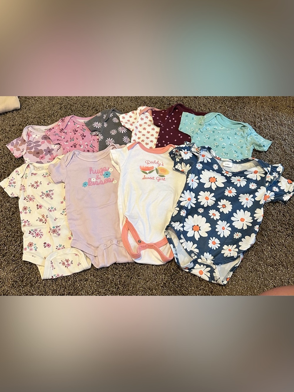 Baby Daisy & Floral Short Sleeve Onesie Lot - Pink, White, Navy, Teal